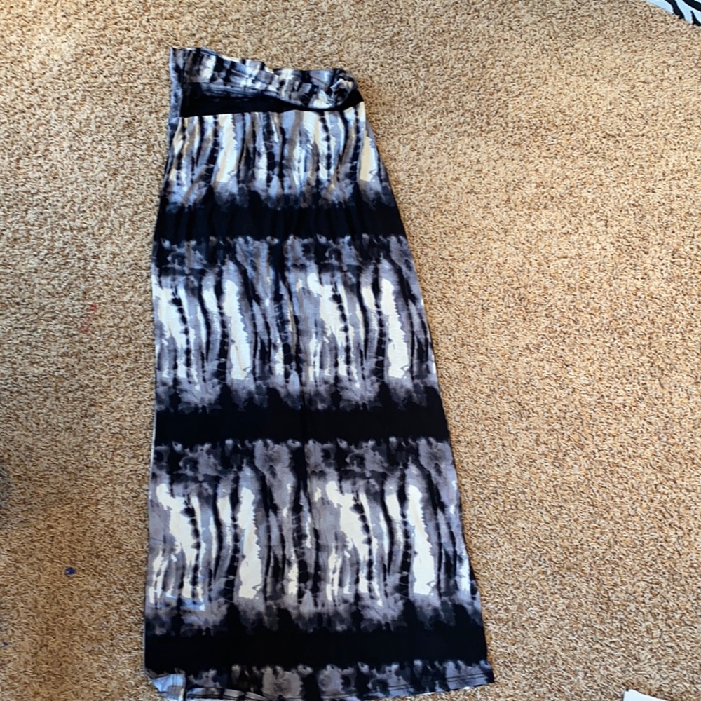 NWOT long maxi skirt